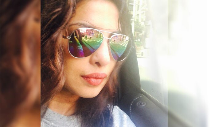 Malavika Mohanan, glasses, sunglasses, Army, Actress, HD phone wallpaper |  Peakpx